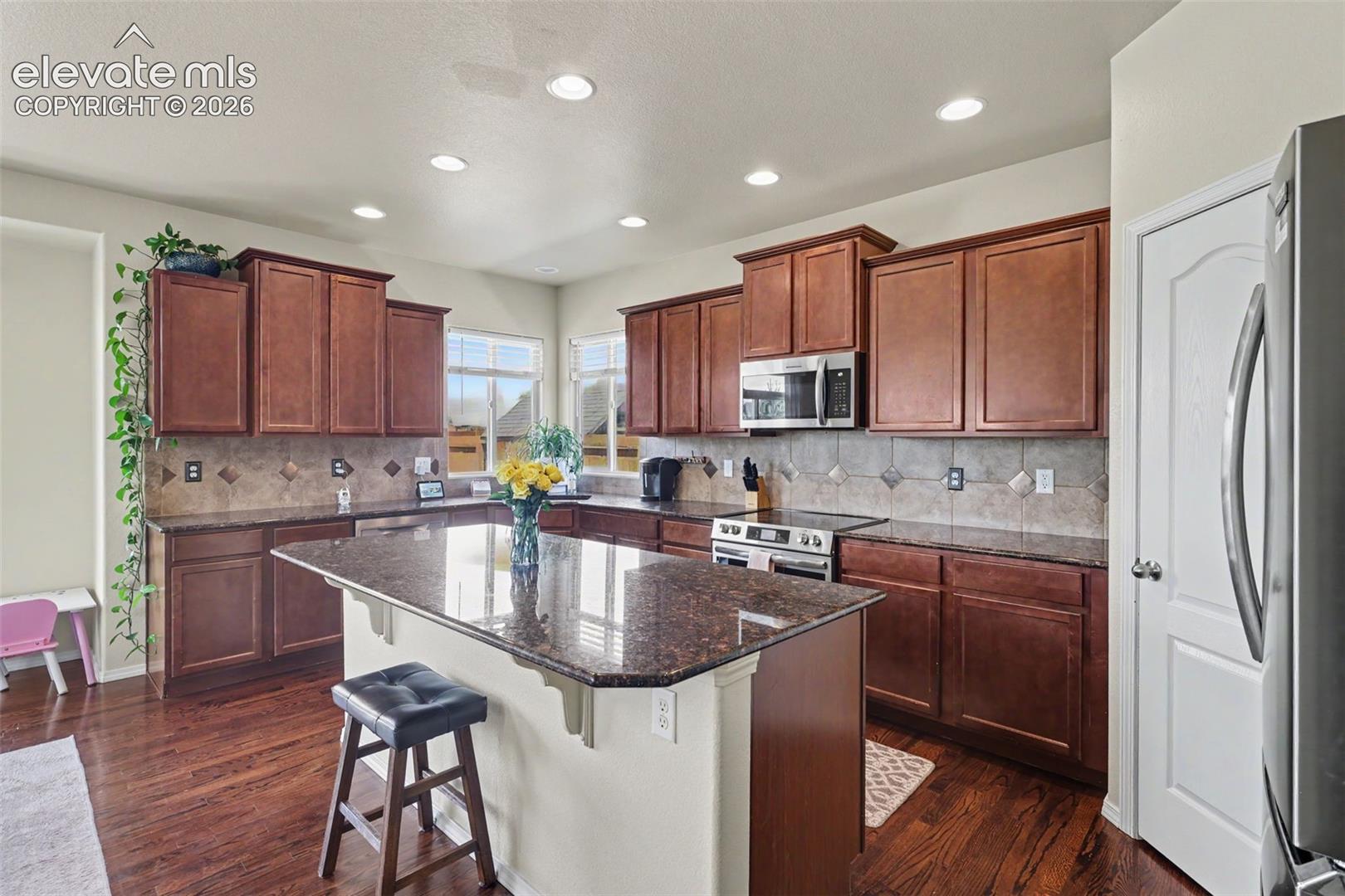 Listing photo 12 for 12172 Eagle Crest Court