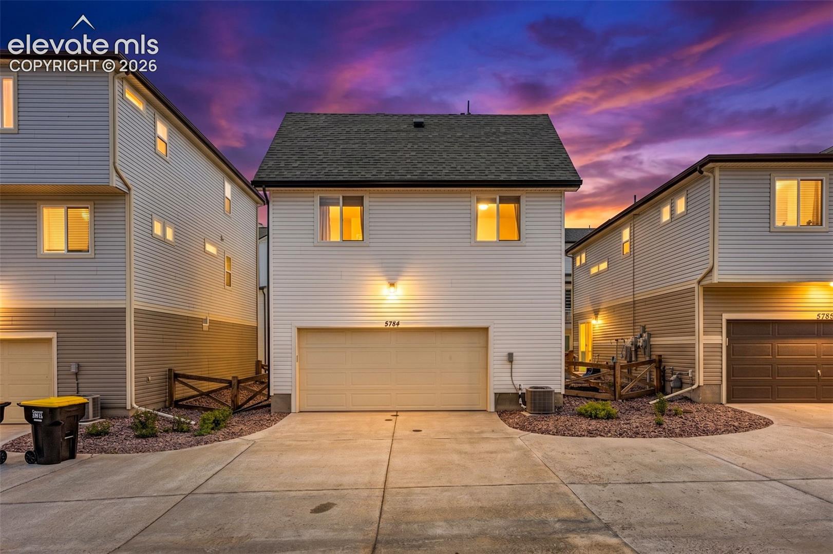 5784 Tramore Court, photo 2