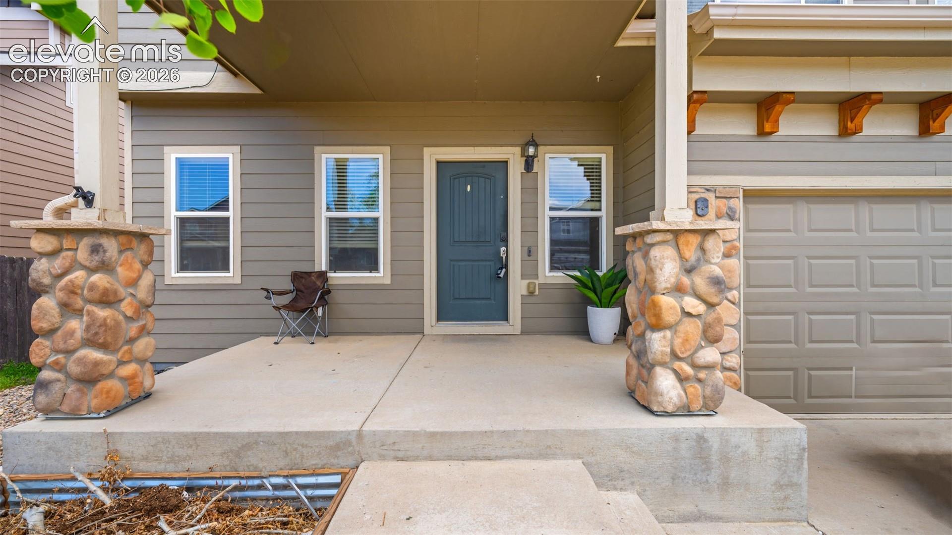 Listing photo 4 for 7822 Wythe Drive