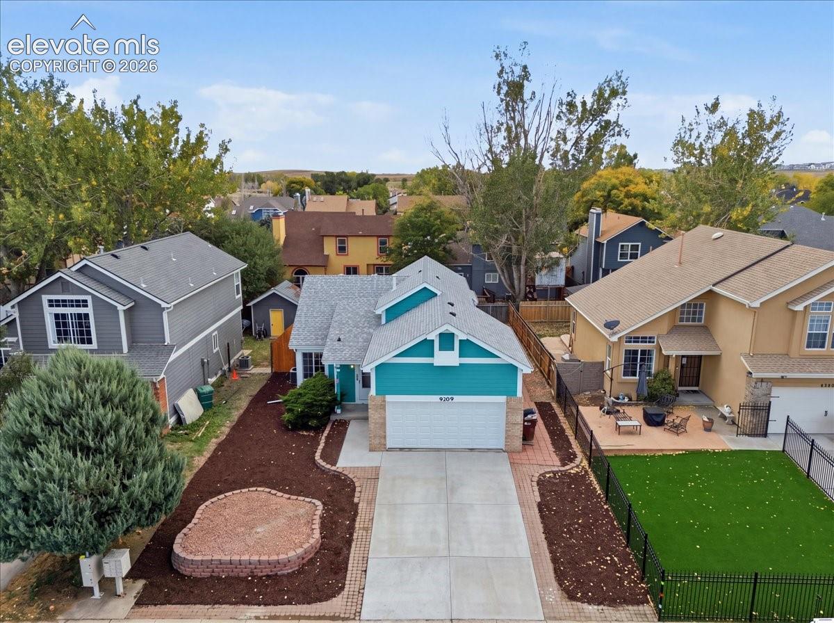Listing photo 5 for 9209 Granger Lane