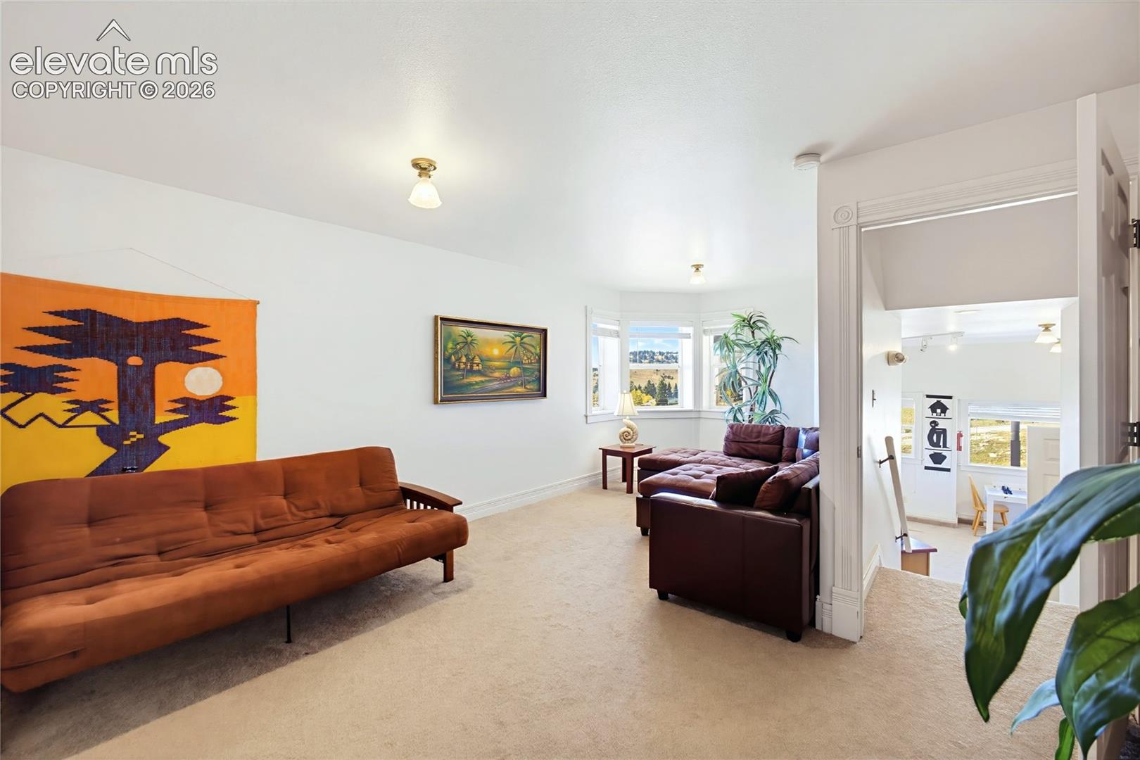 Listing photo 33 for 222 E Placer Street