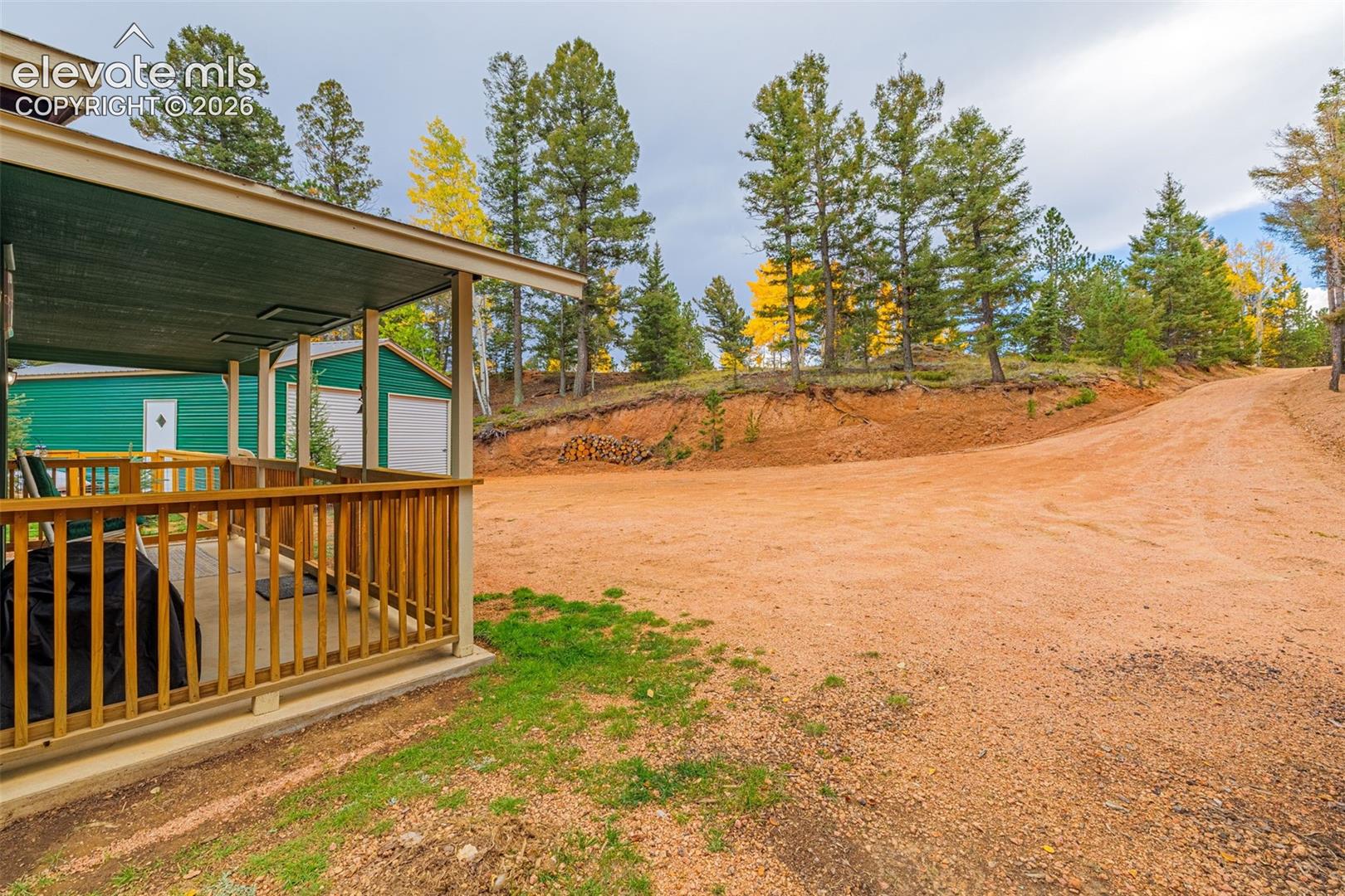 Listing photo 10 for 191 Nuaku Road