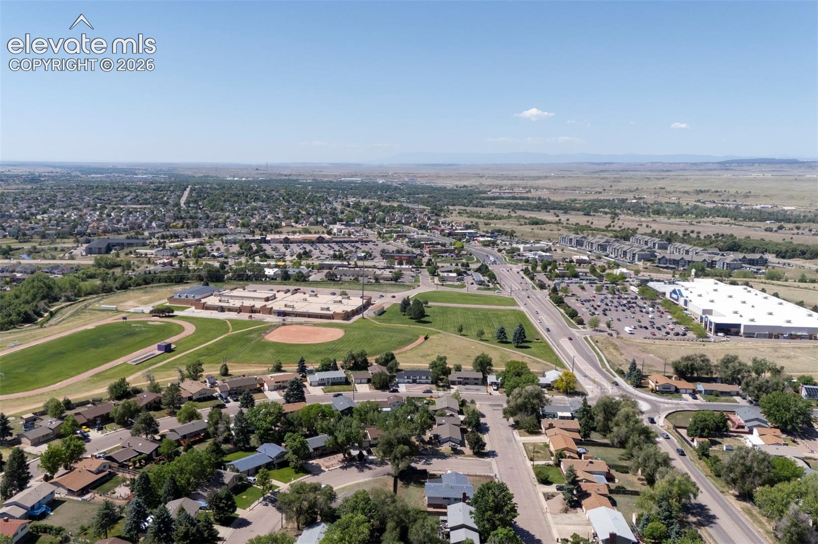 Listing photo 11 for 7443 Franconia Drive