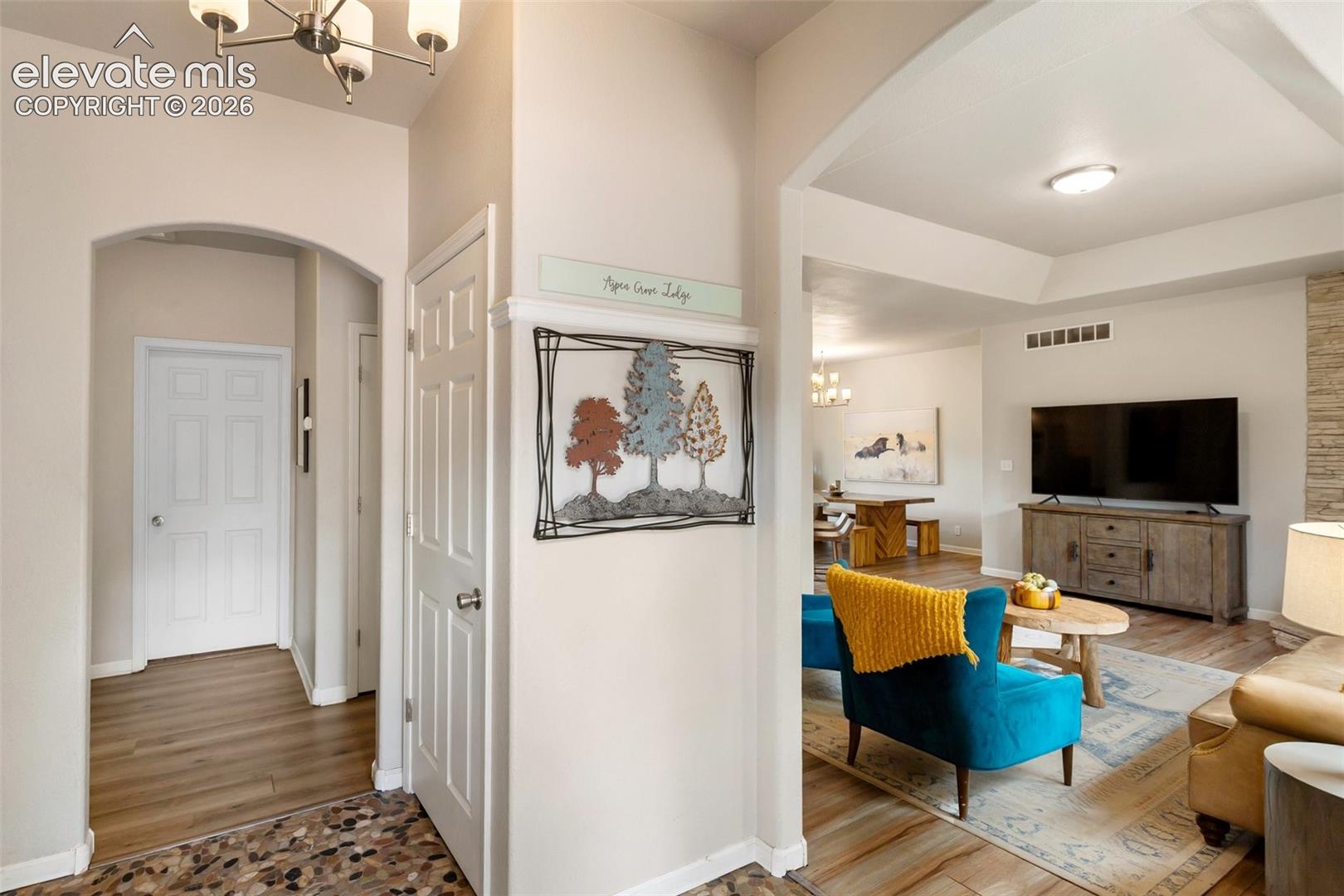 Listing photo 9 for 117 Fluorite Lane