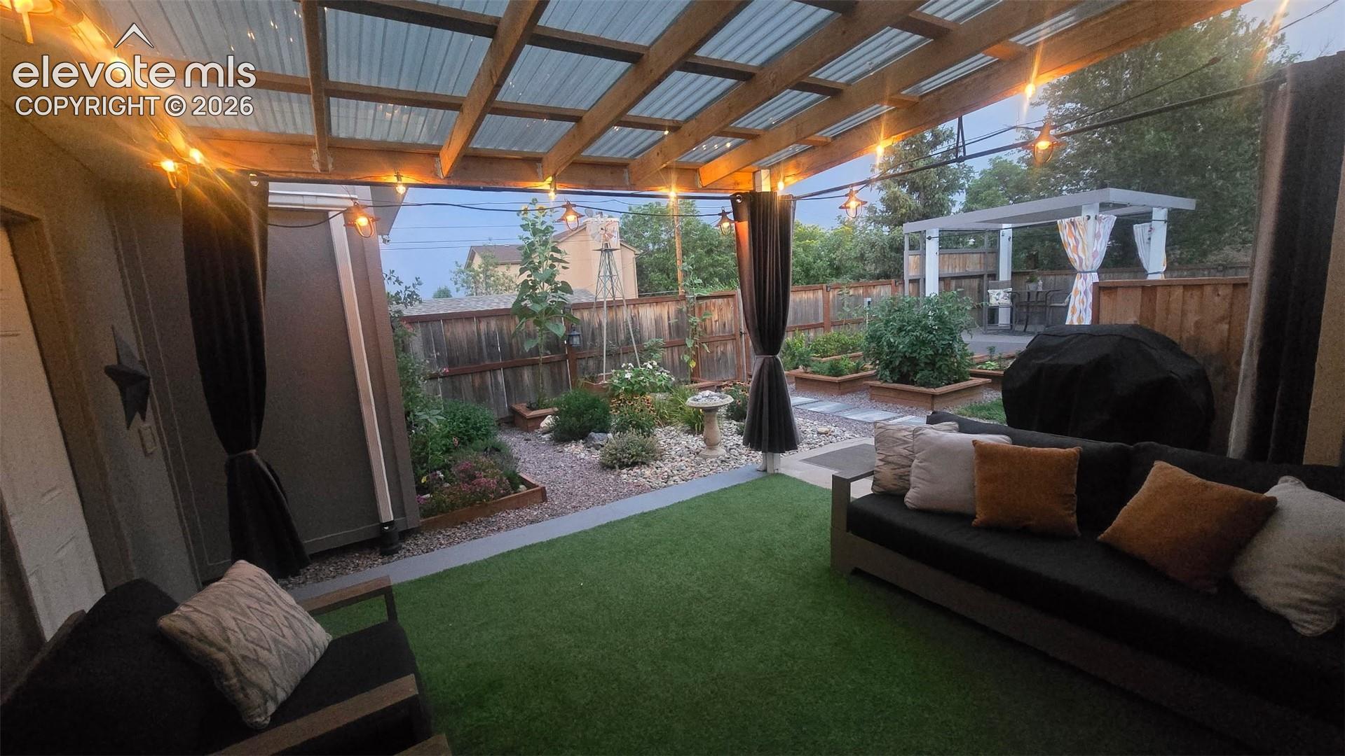601 Crestridge Avenue, photo 37
