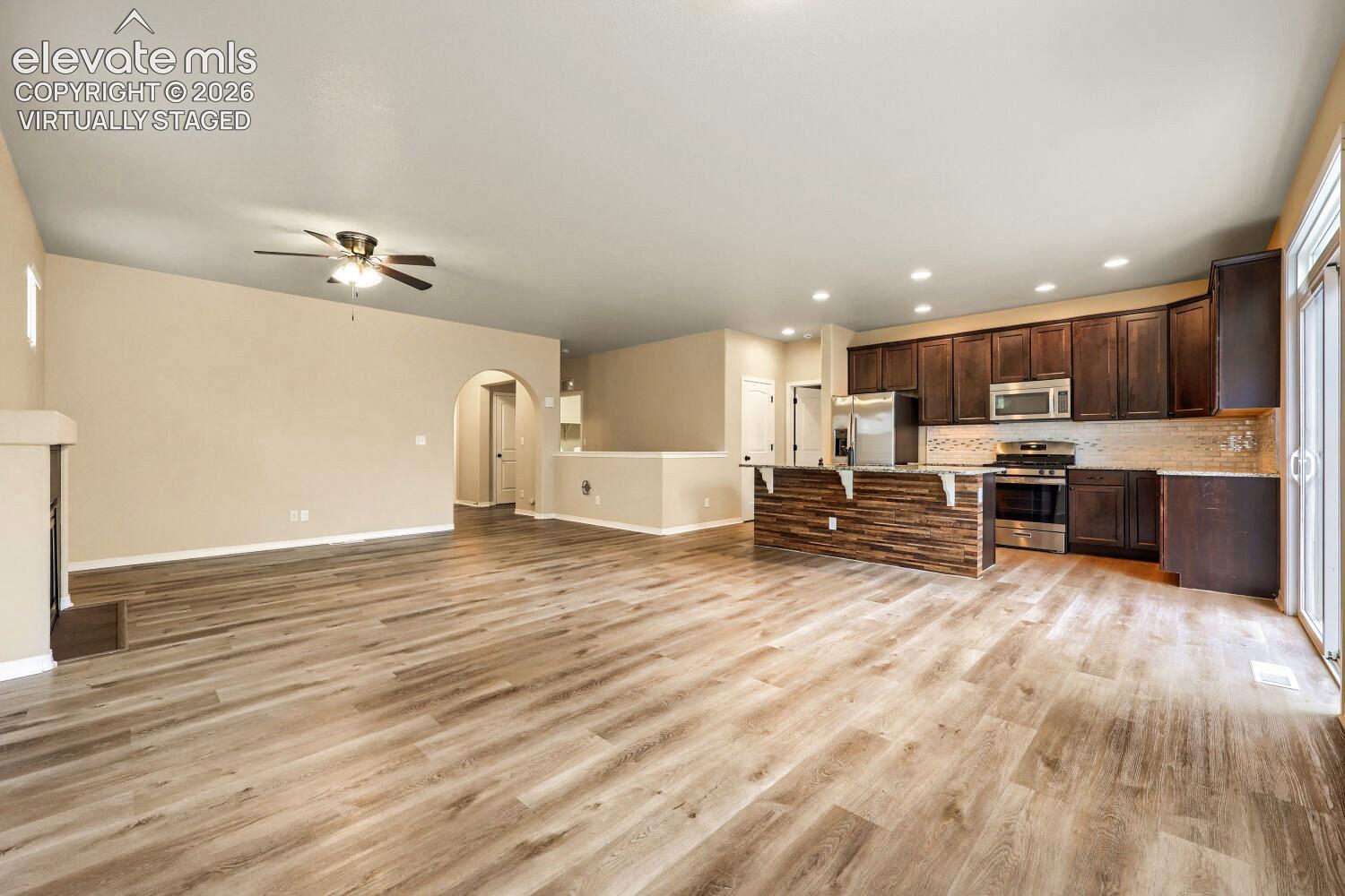Listing photo 8 for 7917 Mount Huron Trail