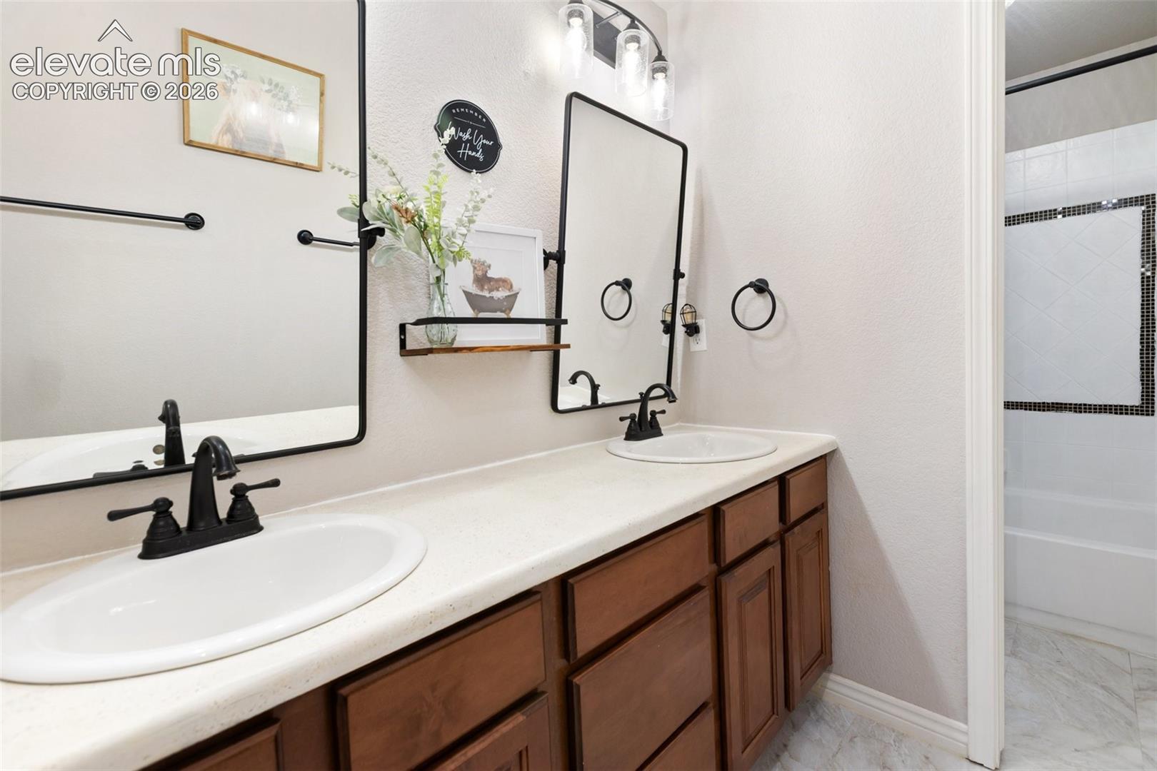Listing photo 30 for 10388 Mt. Wilson Place