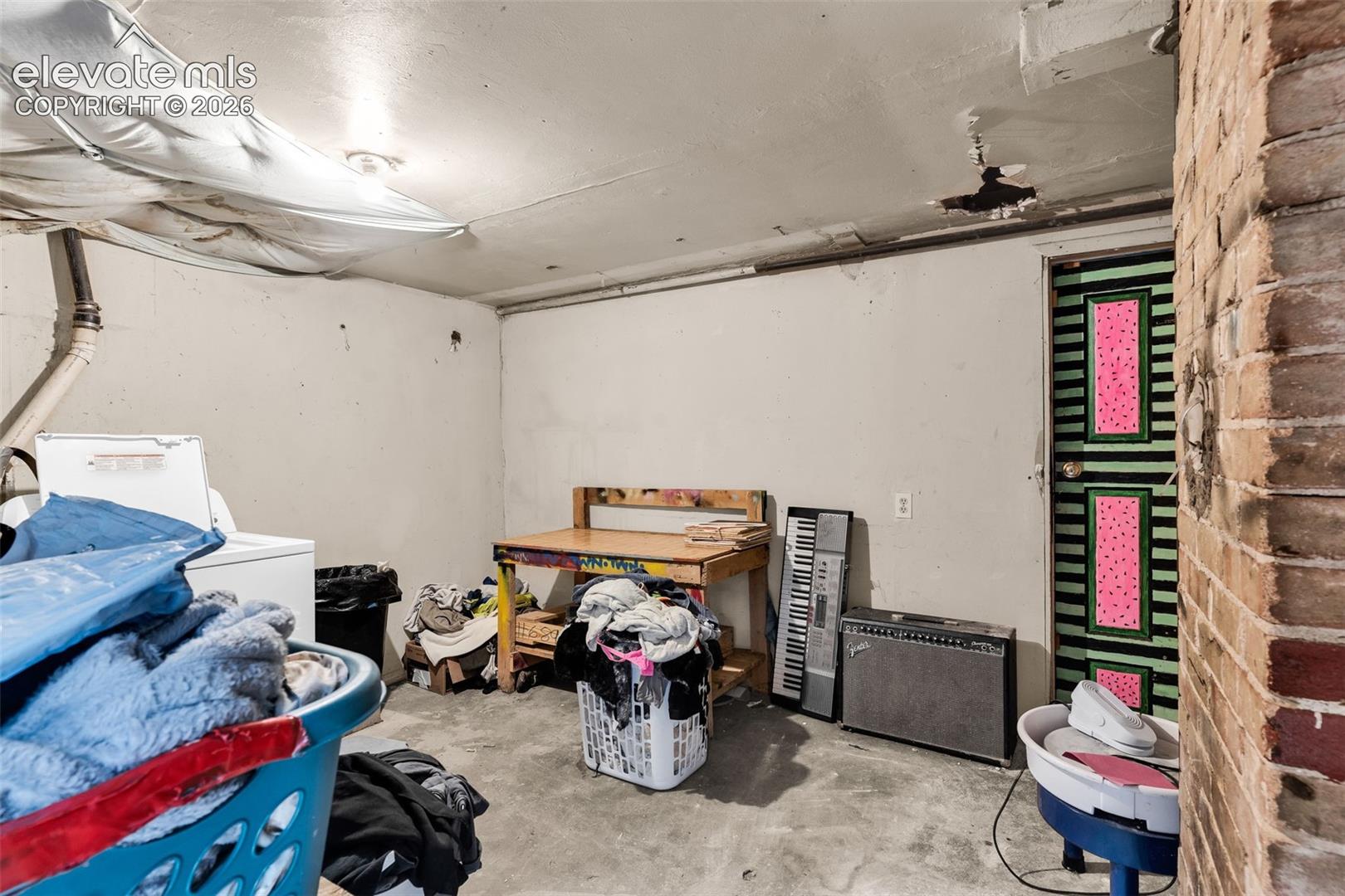 Listing photo 25 for 1008 E 8th Street