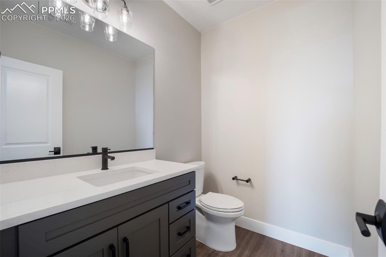 Listing photo 37 for 12323 Mionetto Court