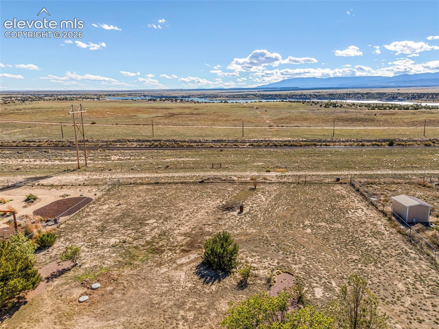 Listing photo 38 for 1172 W Bella Casa Drive