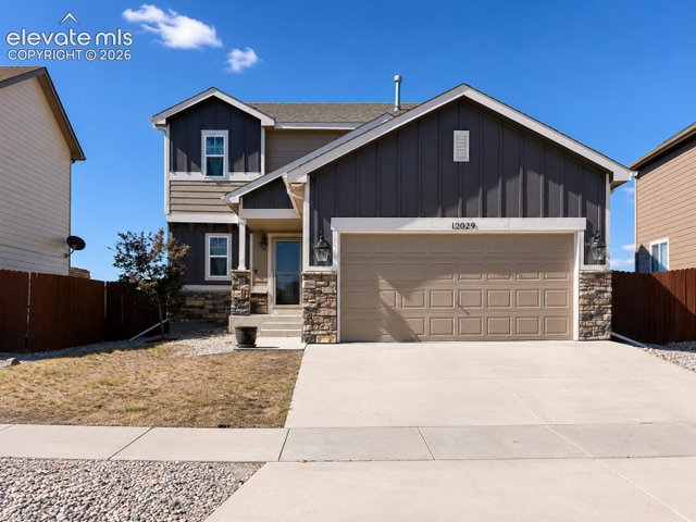 12029 Eagle Crest Court — listing photo