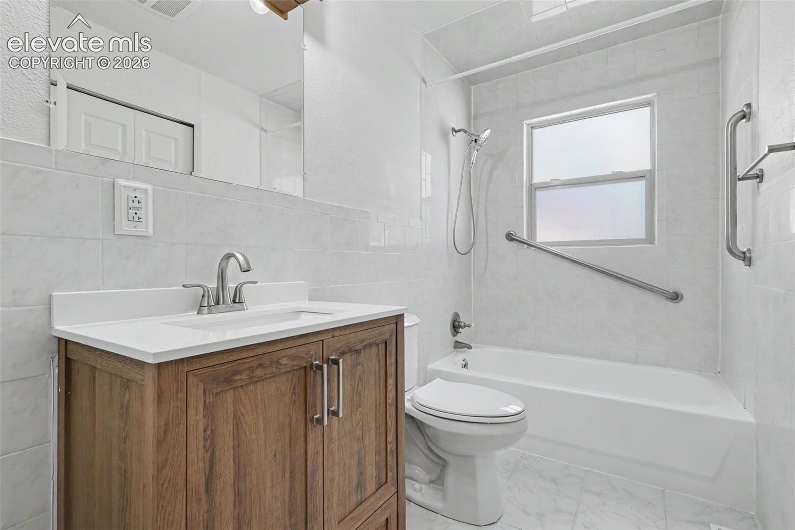 1342 Bates Drive, photo 12