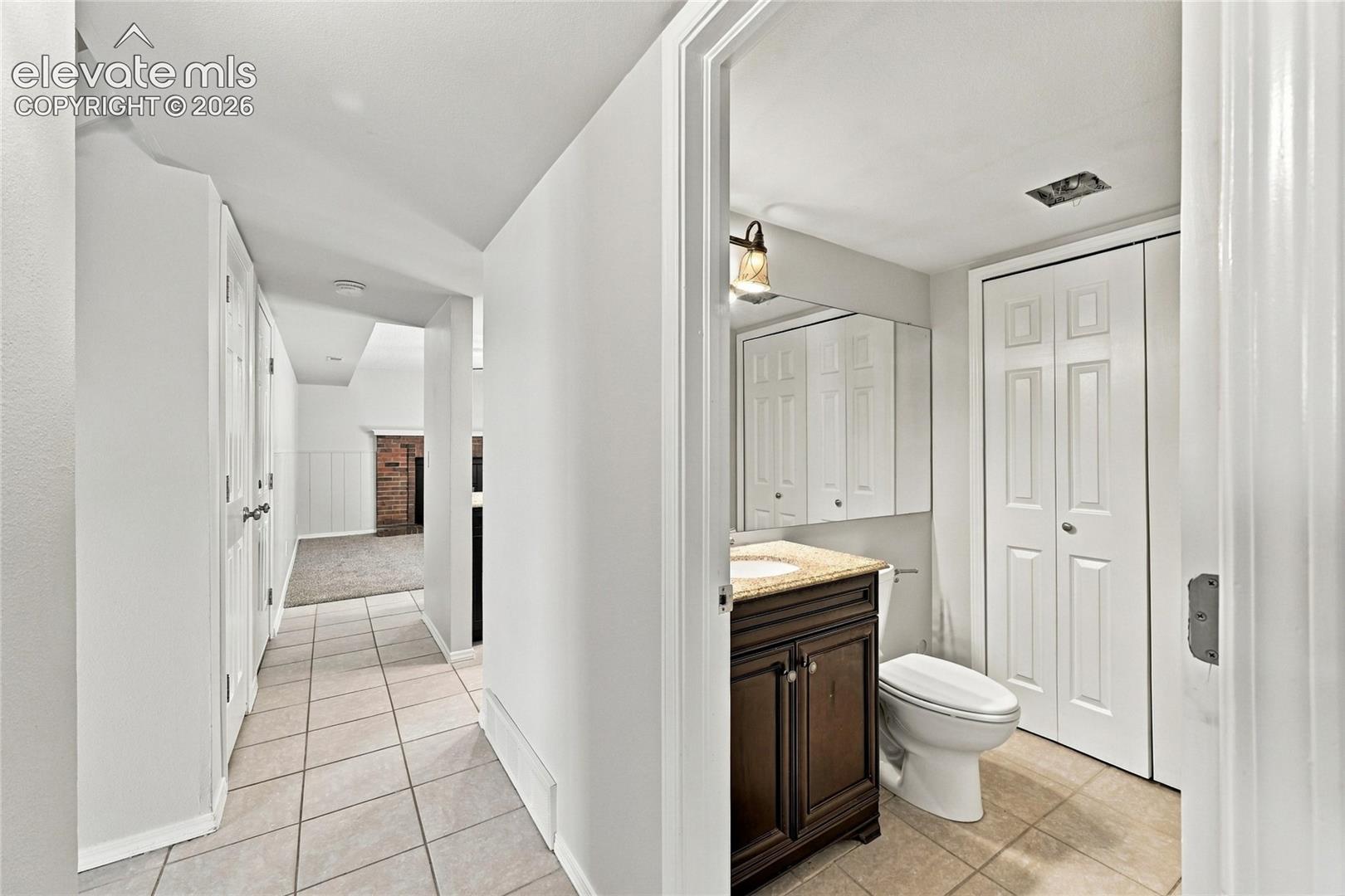 Listing photo 10 for 3705 Brisbane Drive