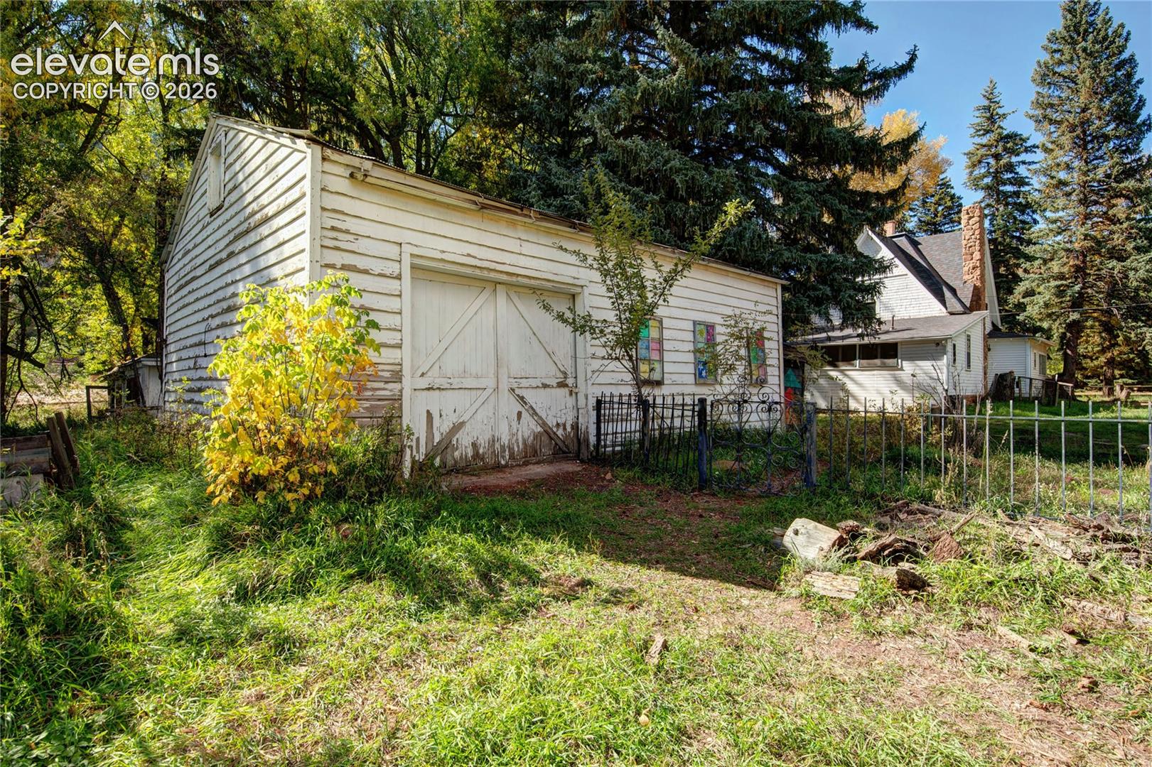 Listing photo 35 for 7115 Maple Street