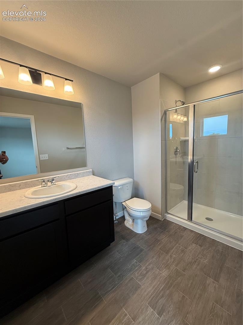 Listing photo 10 for 4536 Hawk Haven View