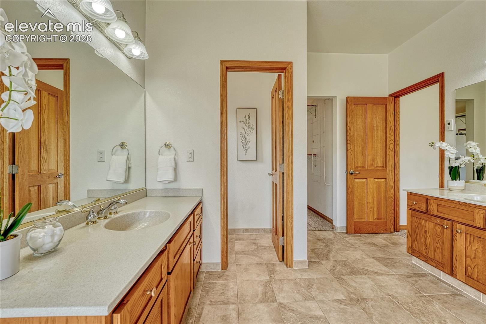 Listing photo 28 for 19435 Sherwood Trail