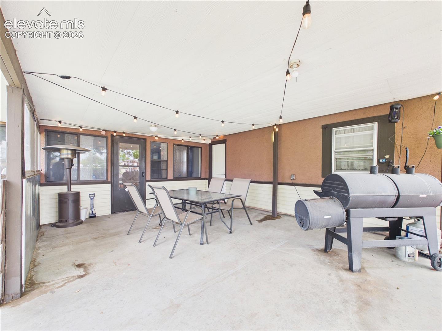 Listing photo 29 for 1615 Englewood Drive