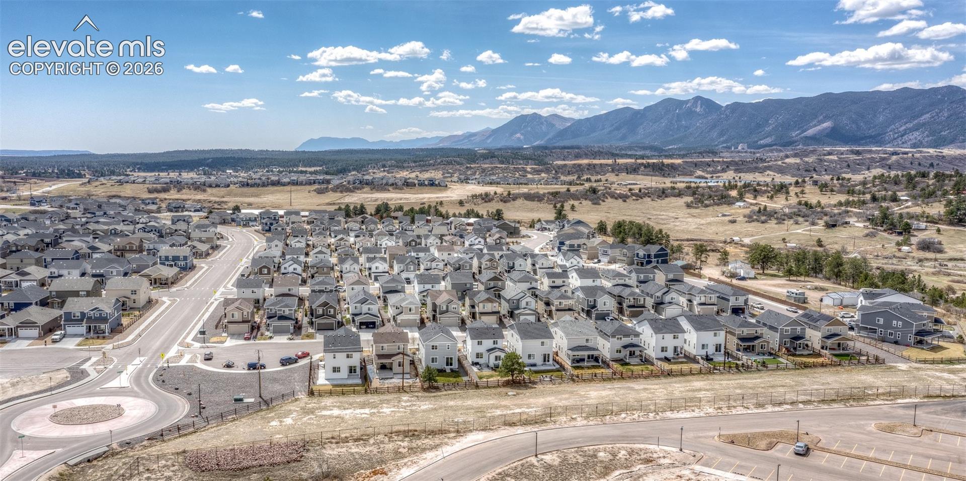 Listing photo 40 for 16462 Mountain Flax Drive
