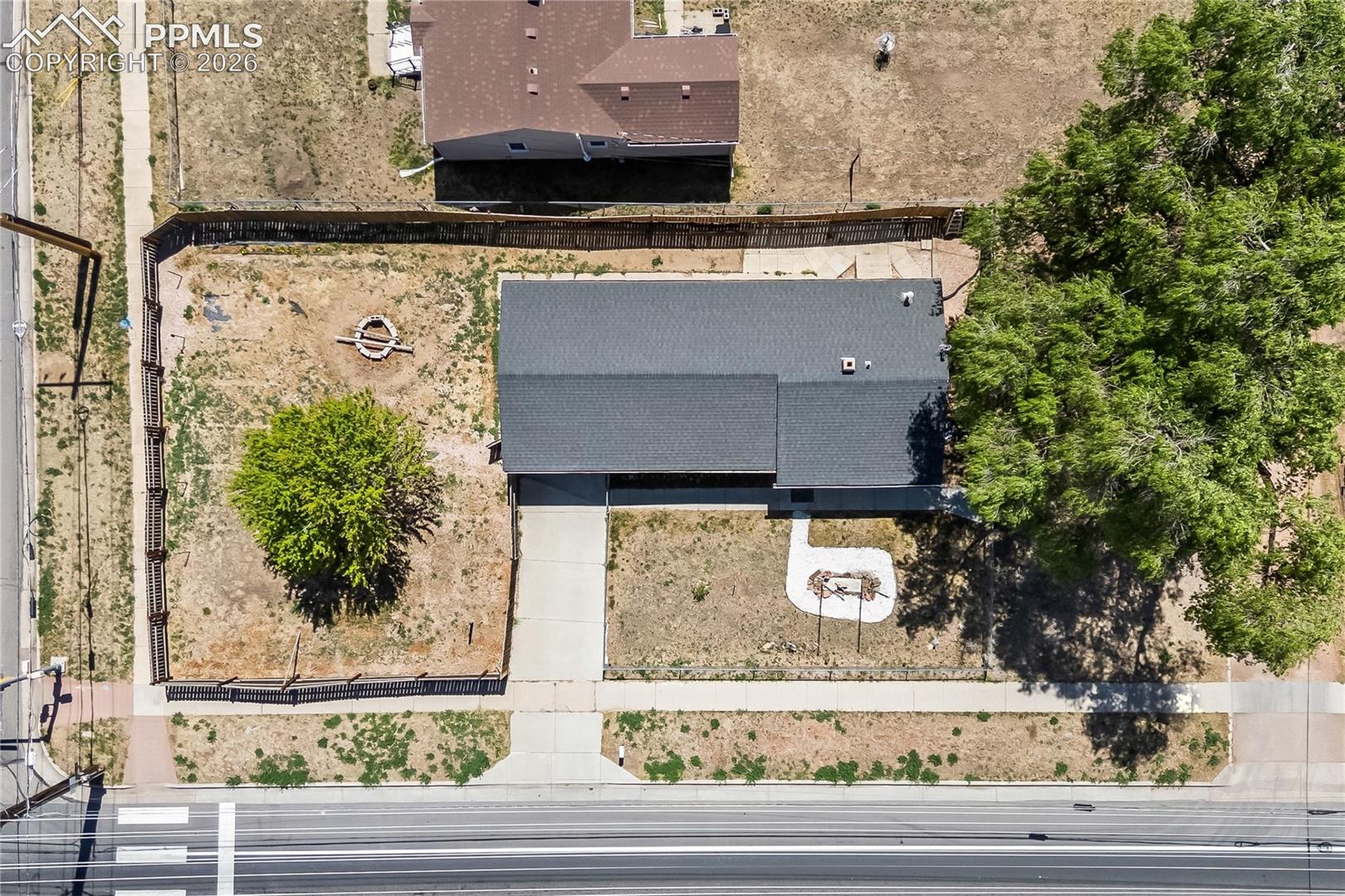 849 Fountain Boulevard, photo 27