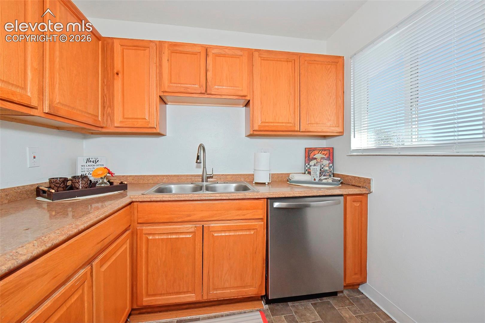 3505 Charwood Lane, photo 9