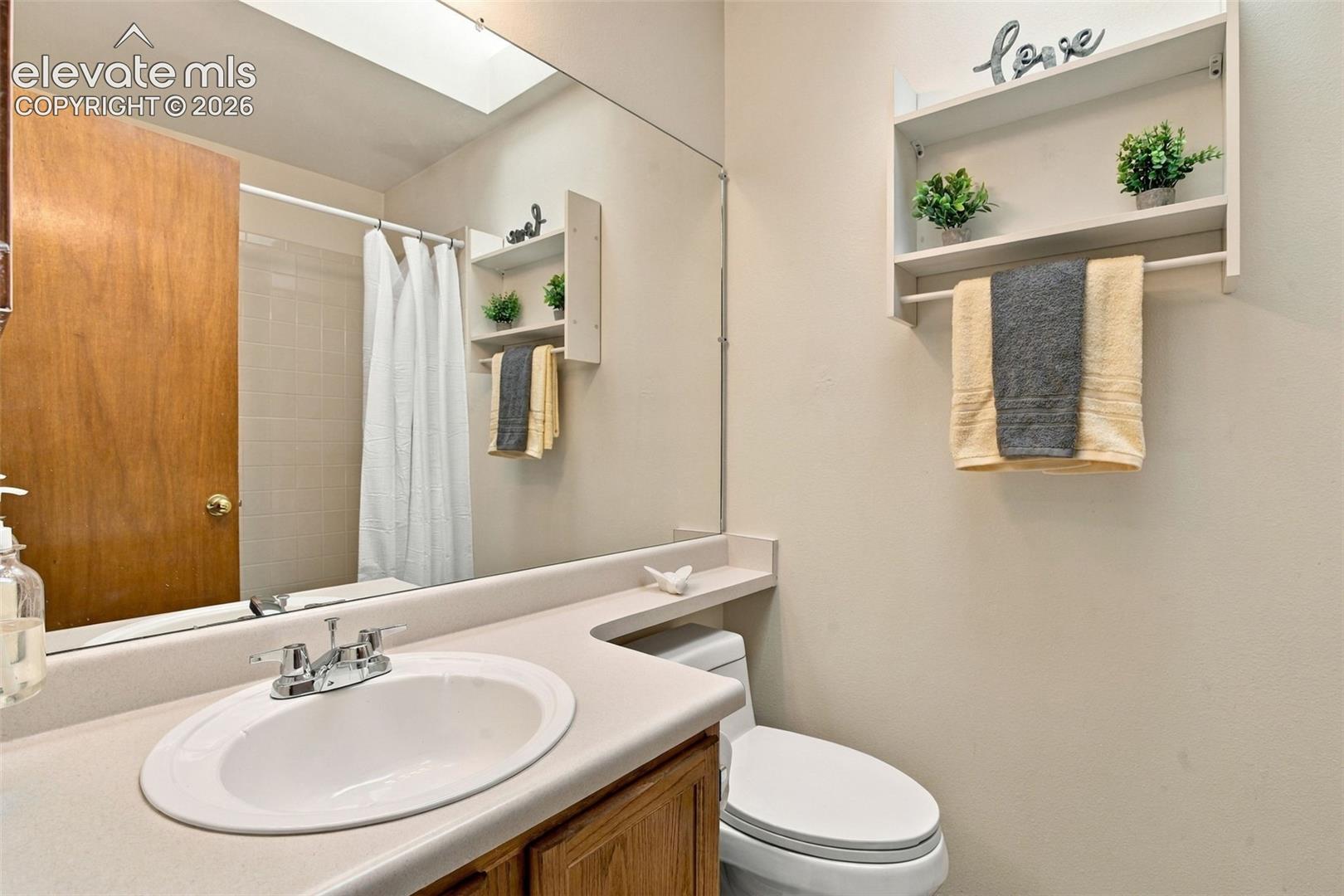 Listing photo 35 for 5960 Chokecherry Drive