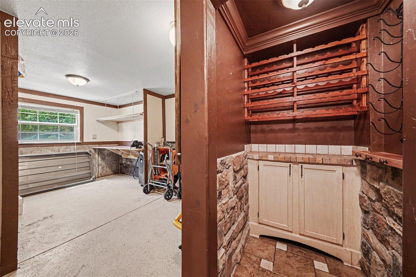 2910 Mirage Drive, photo 27