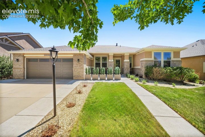 10166 Pine Glade Drive — listing photo