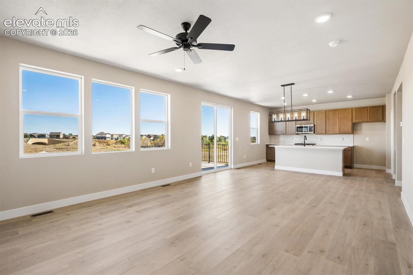 Listing photo 13 for 7931 Grey Bark Way