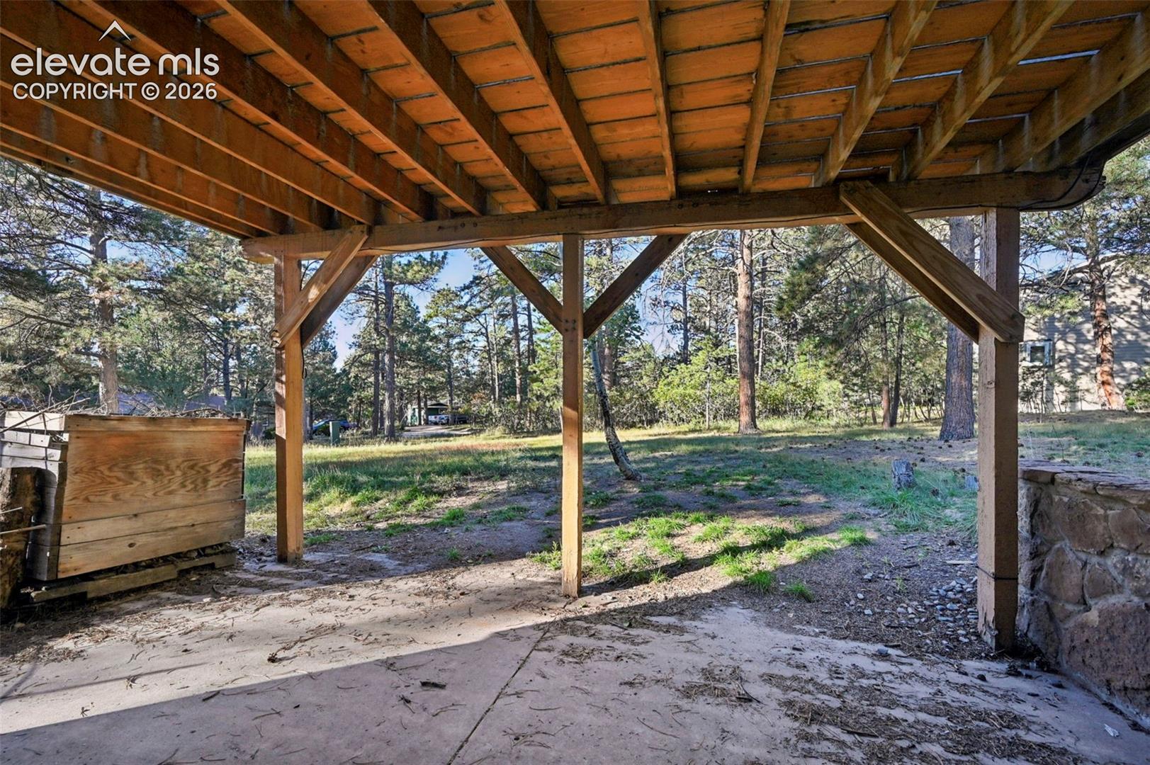 Listing photo 46 for 19280 doewood Drive