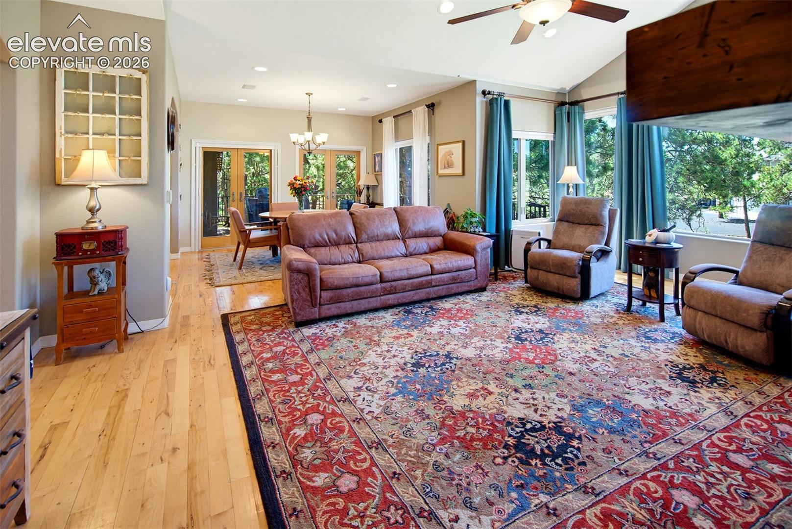 Listing photo 10 for 11148 Shaugnessy Road