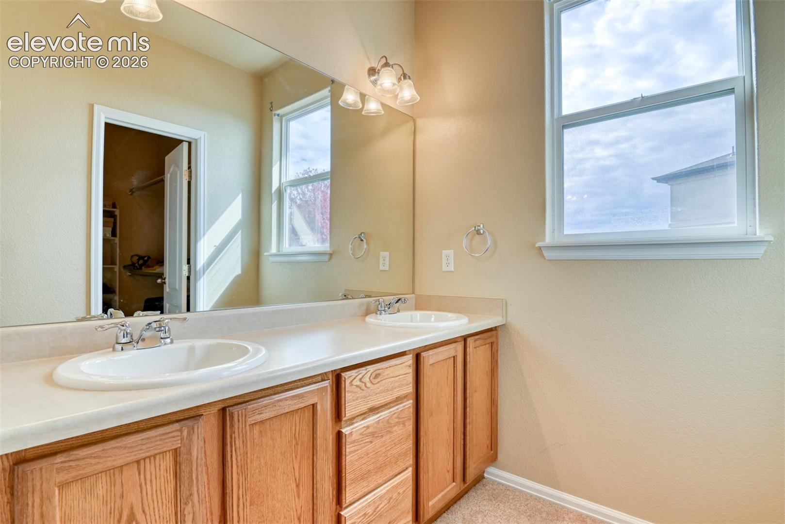 Listing photo 30 for 7985 Kettle Drum Street