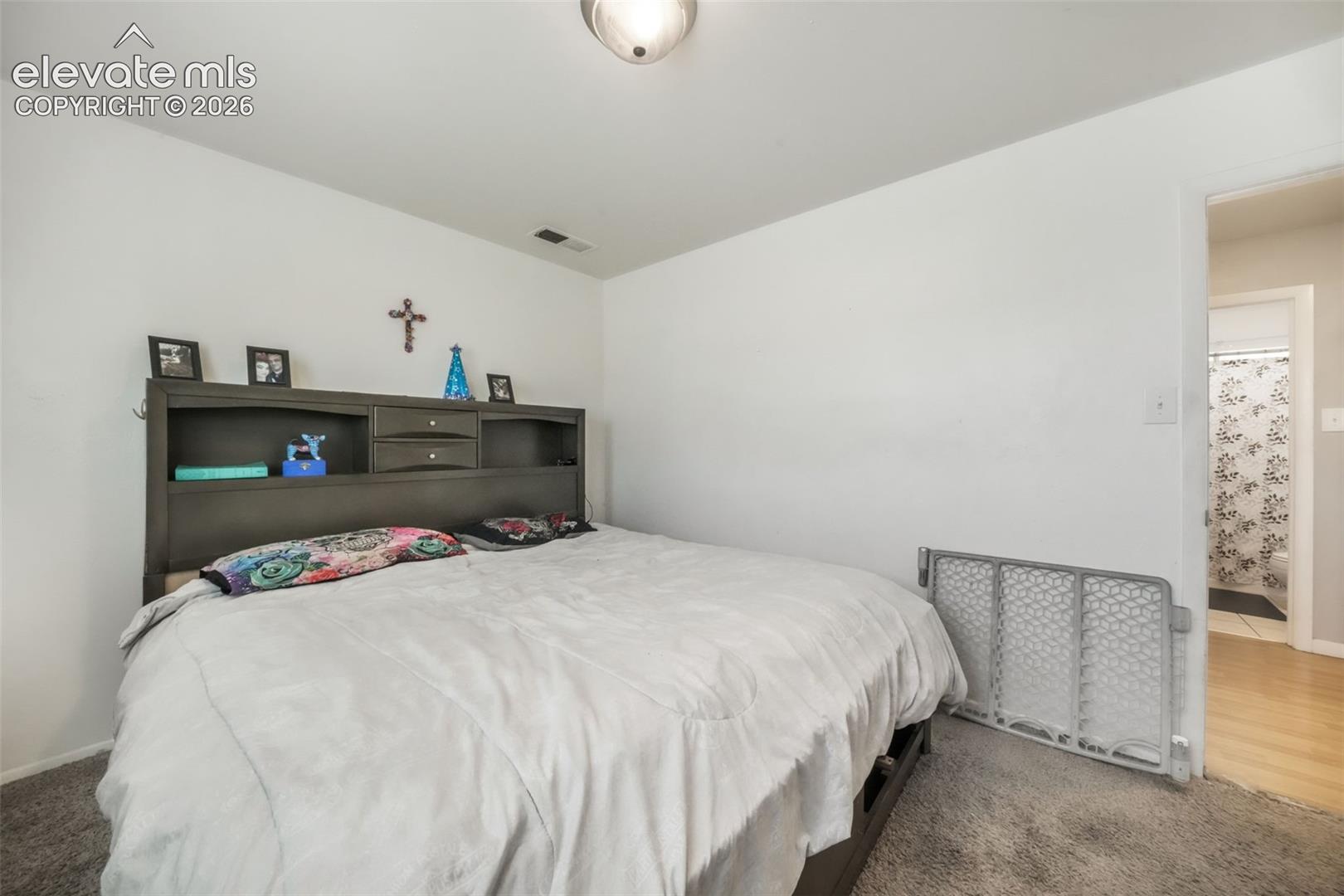 Listing photo 17 for 3506 Lancaster Drive