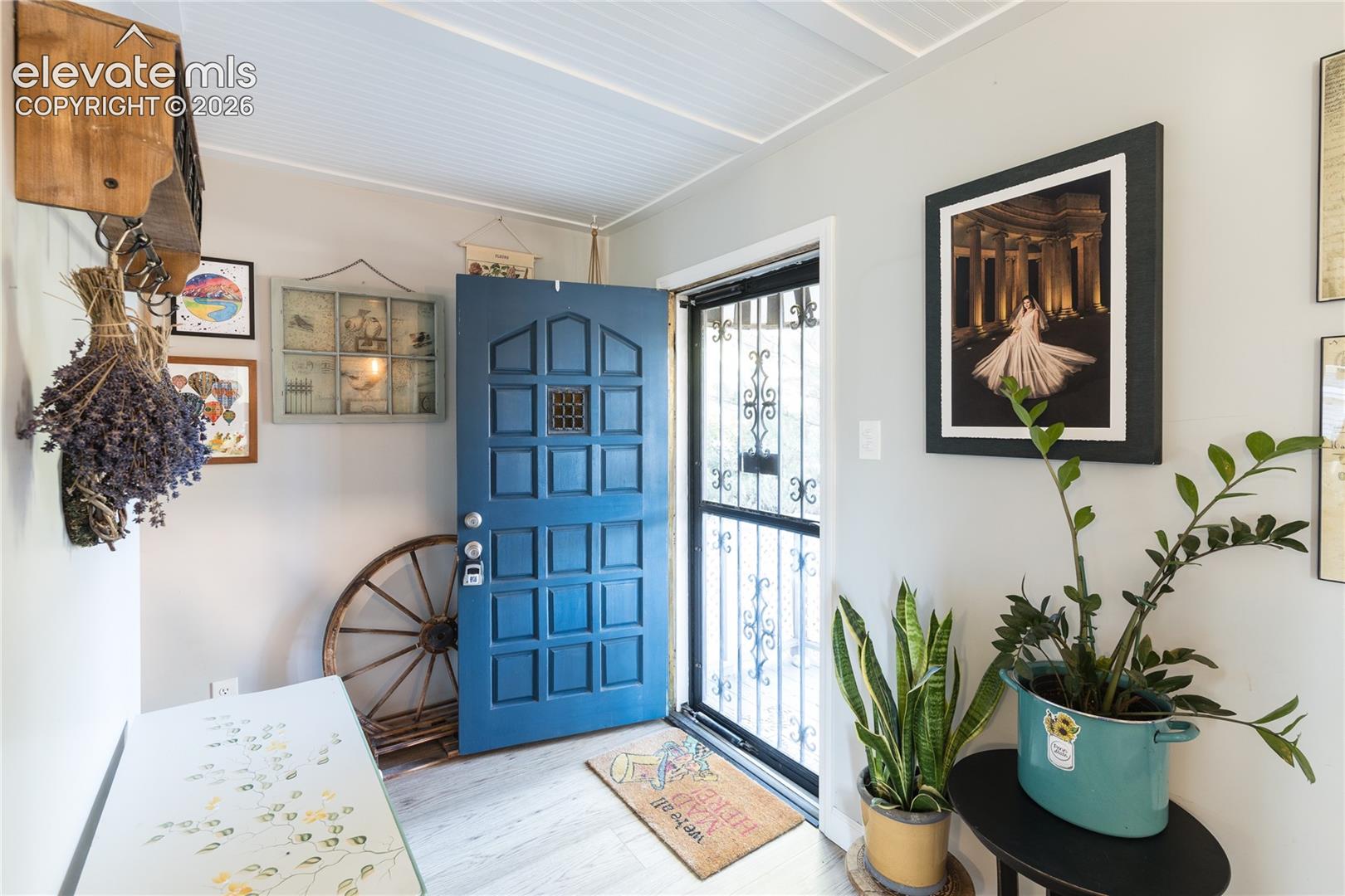 Listing photo 4 for 1404 N Prospect Street