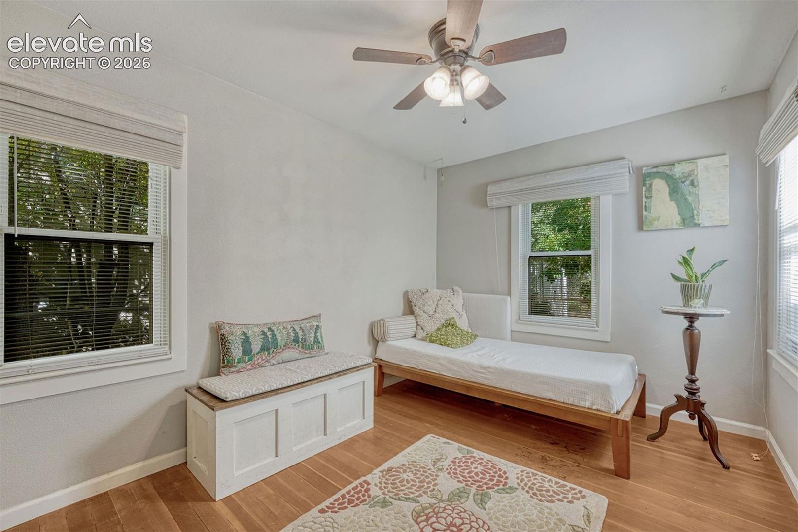 Listing photo 9 for 1725 W Cucharras Street
