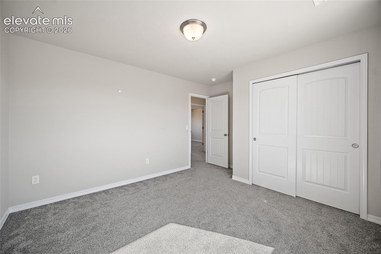 Listing photo 28 for 7701 Berwyn Loop