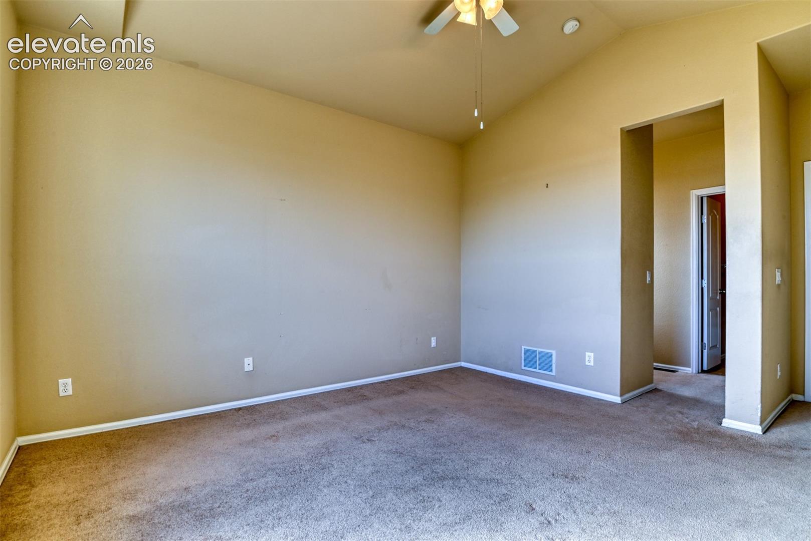 Listing photo 26 for 7985 Kettle Drum Street