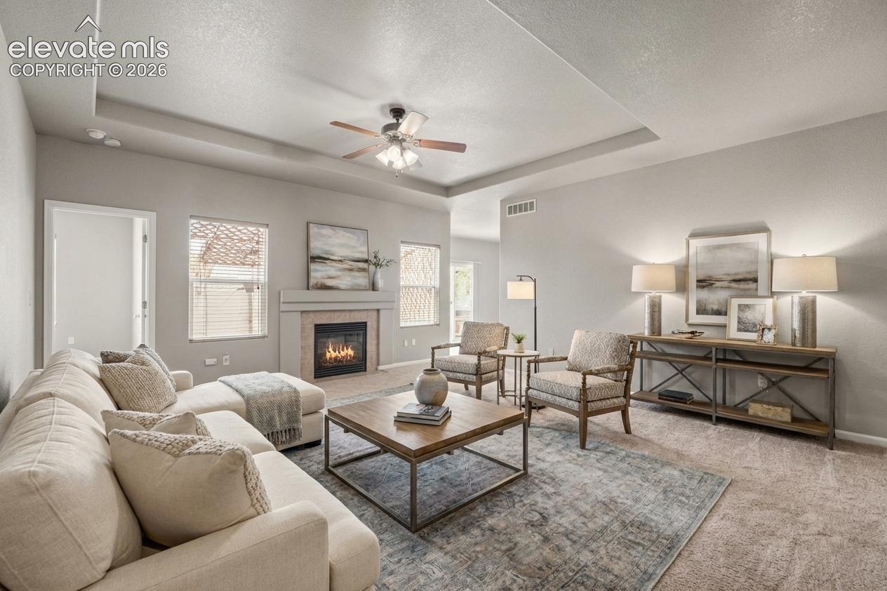 Listing photo 4 for 10832 Darneal Drive