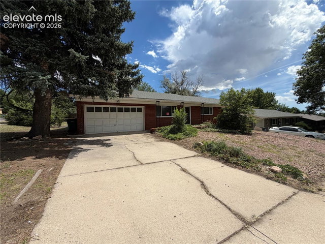 2239 Drakestone Drive — listing photo