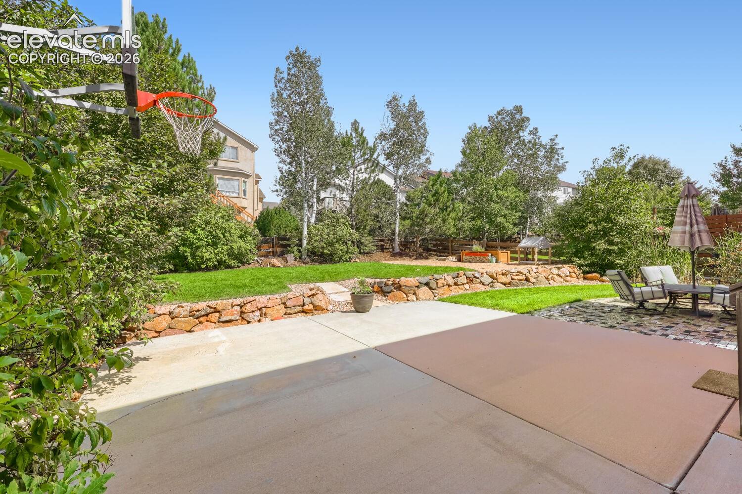 Listing photo 25 for 1586 Lily Lake Drive