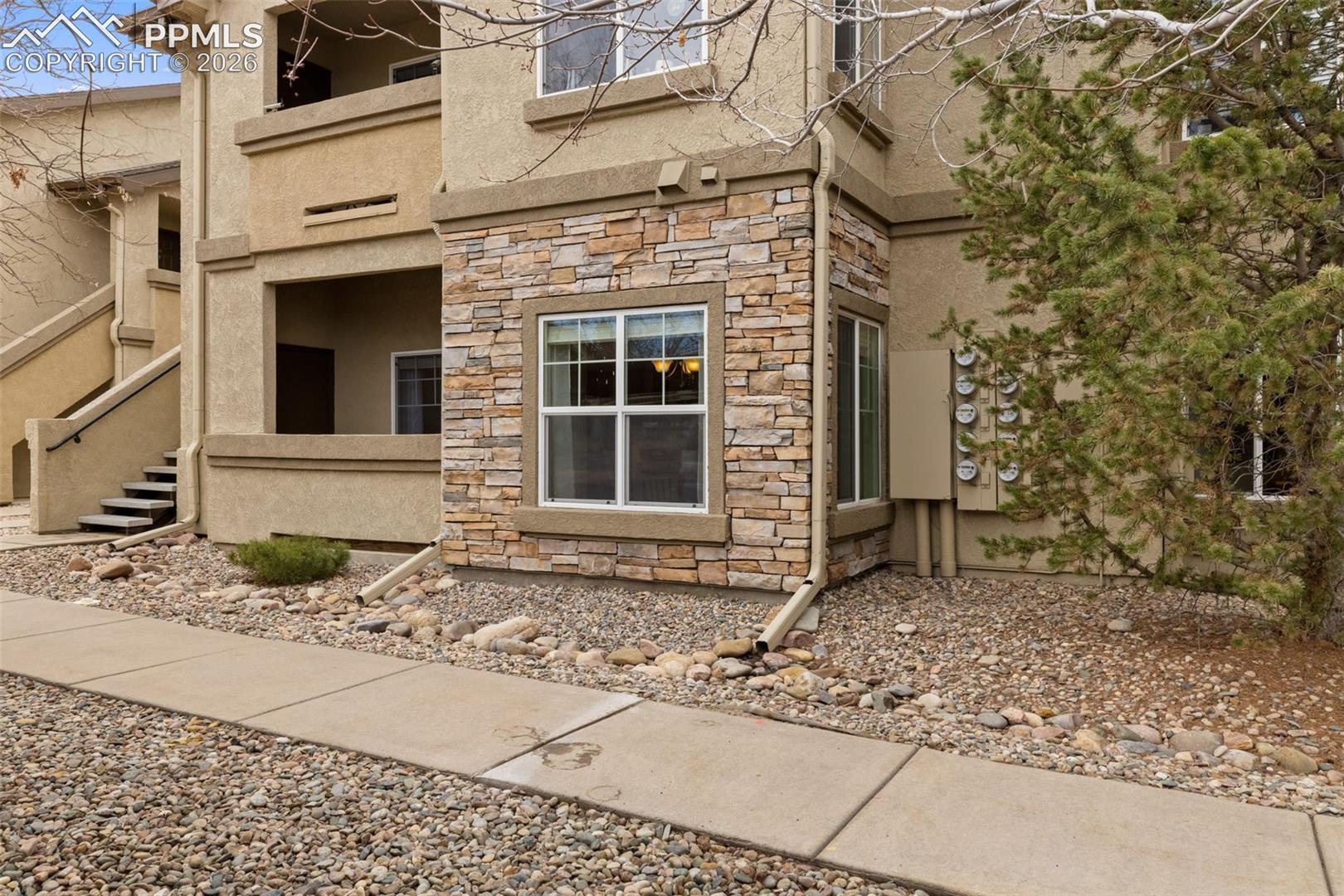 6964 Ash Creek Heights