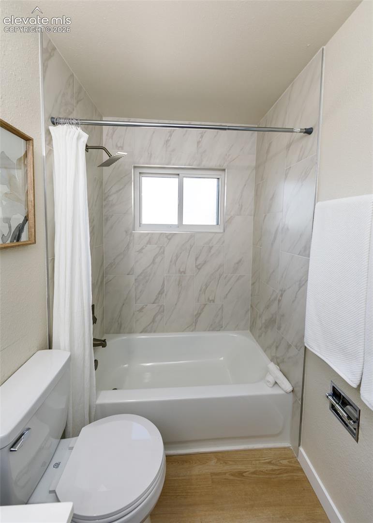 Listing photo 34 for 105 Norman Drive