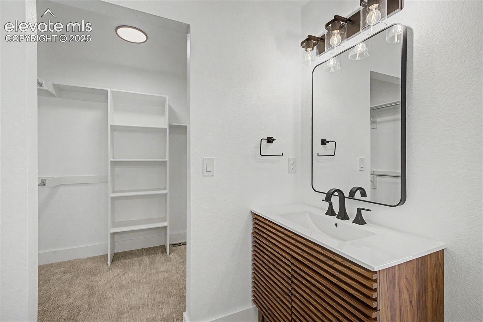 Listing photo 24 for 5423 Lions Gate Lane