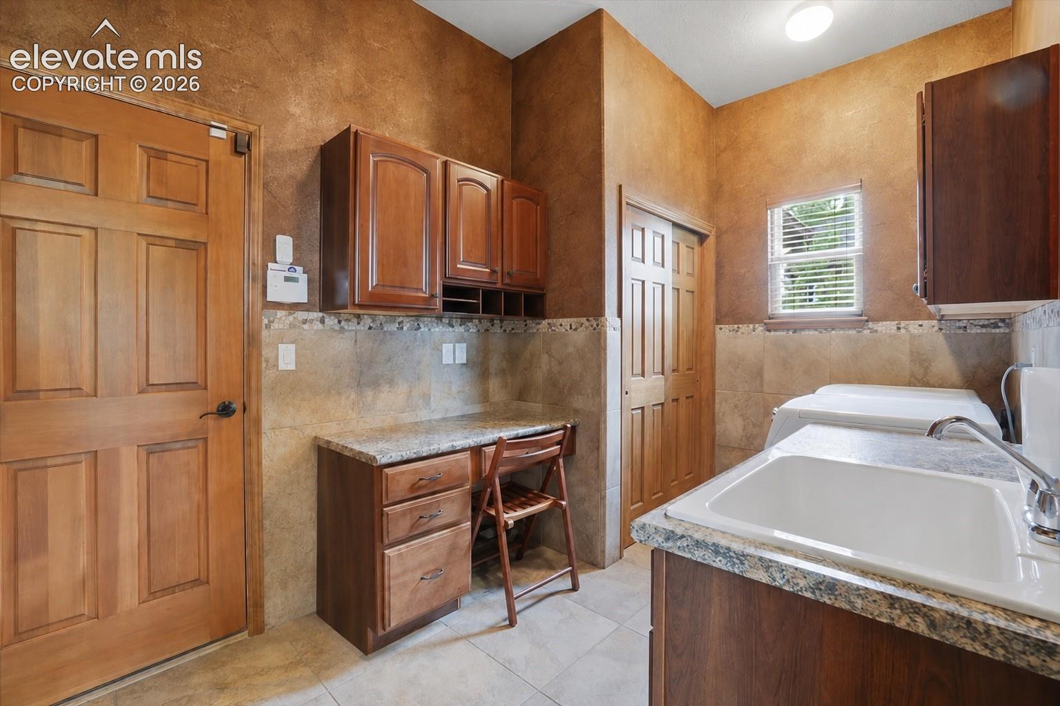 Listing photo 20 for 13485 Cedarville Way