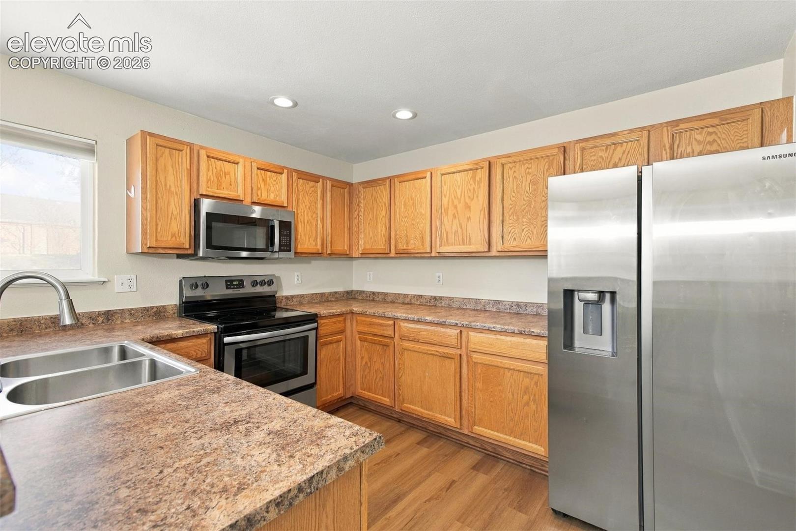 Listing photo 10 for 5263 Prairie Grass Lane