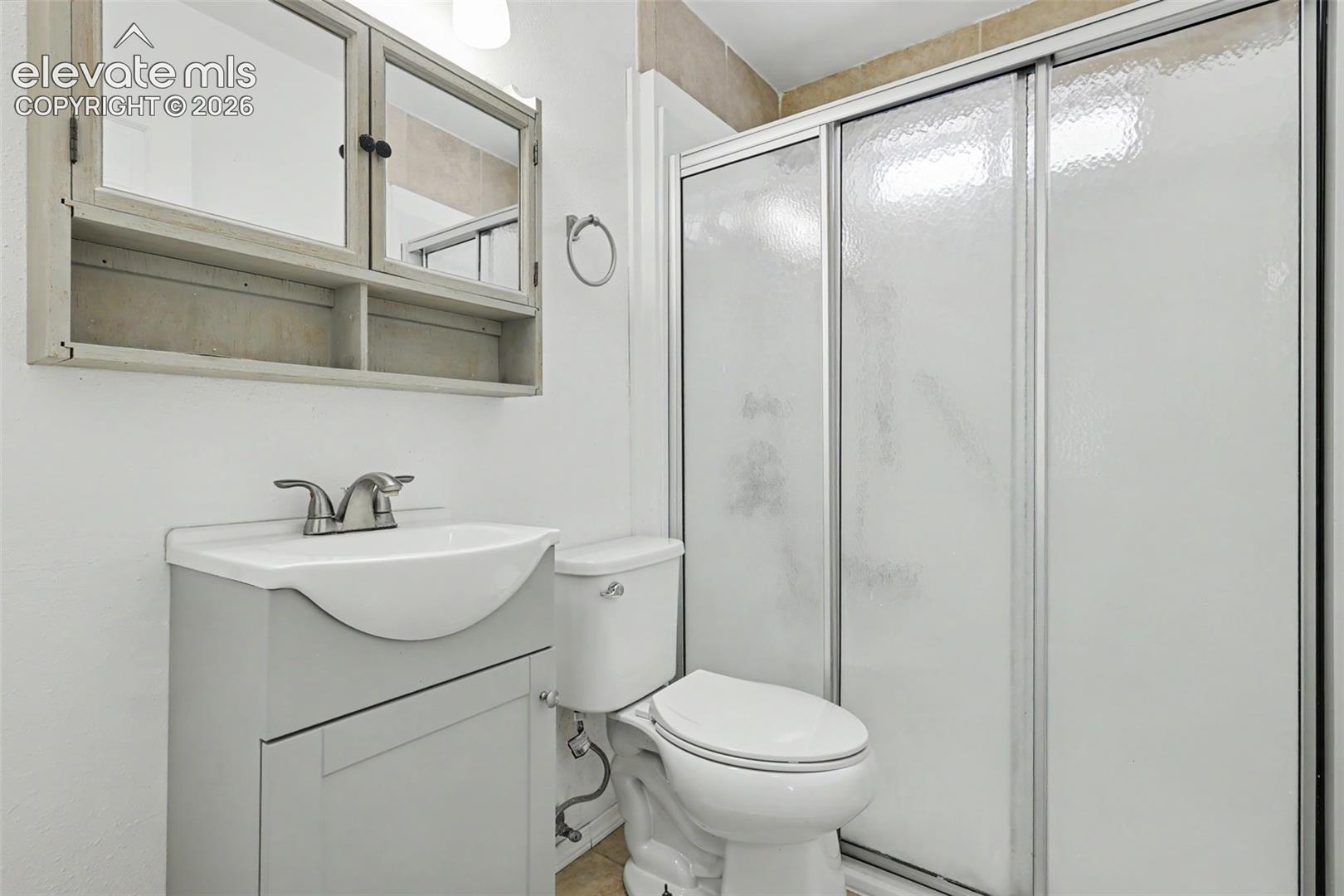Listing photo 26 for 105 Linden Drive