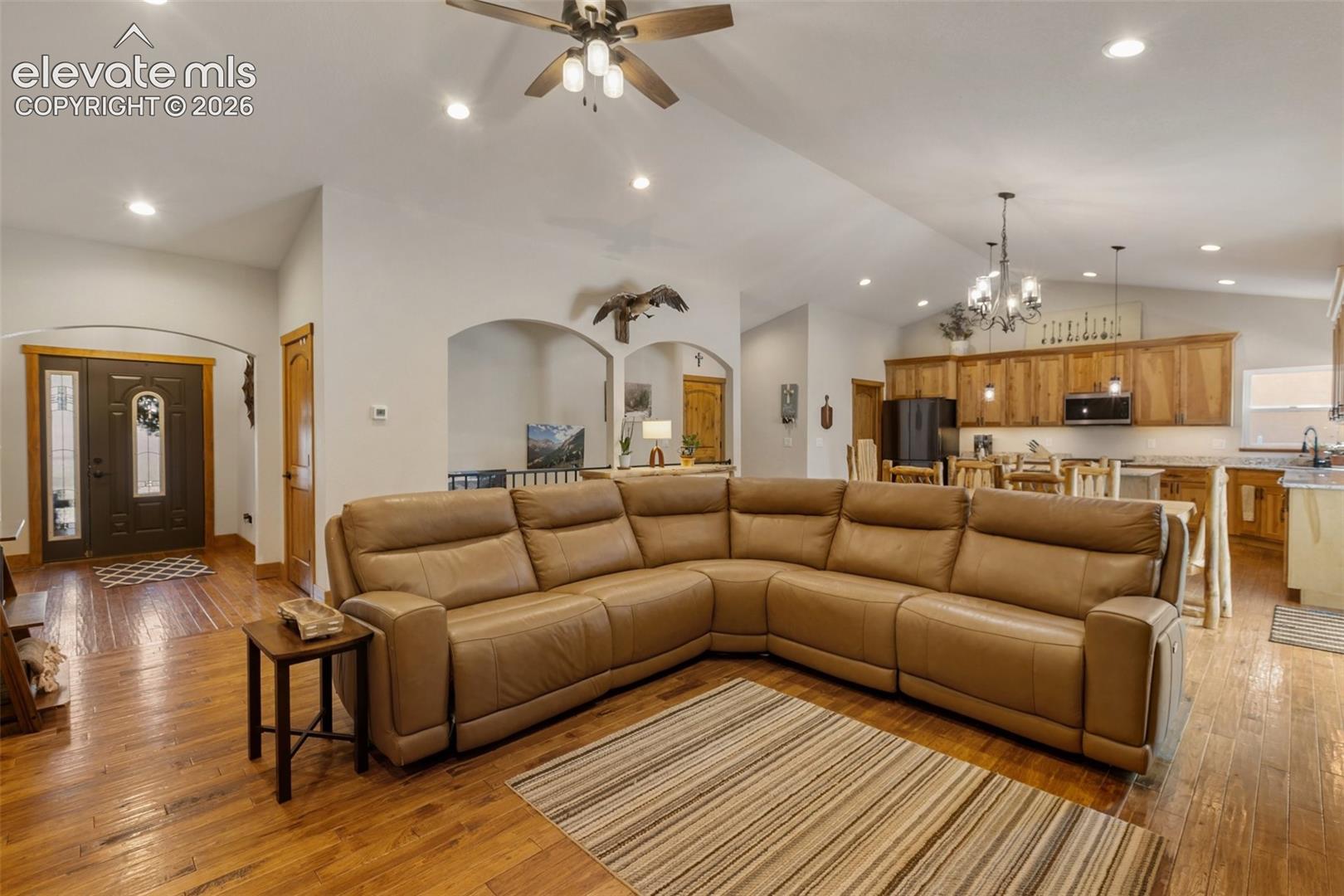 Listing photo 12 for 180 Wildrose Court