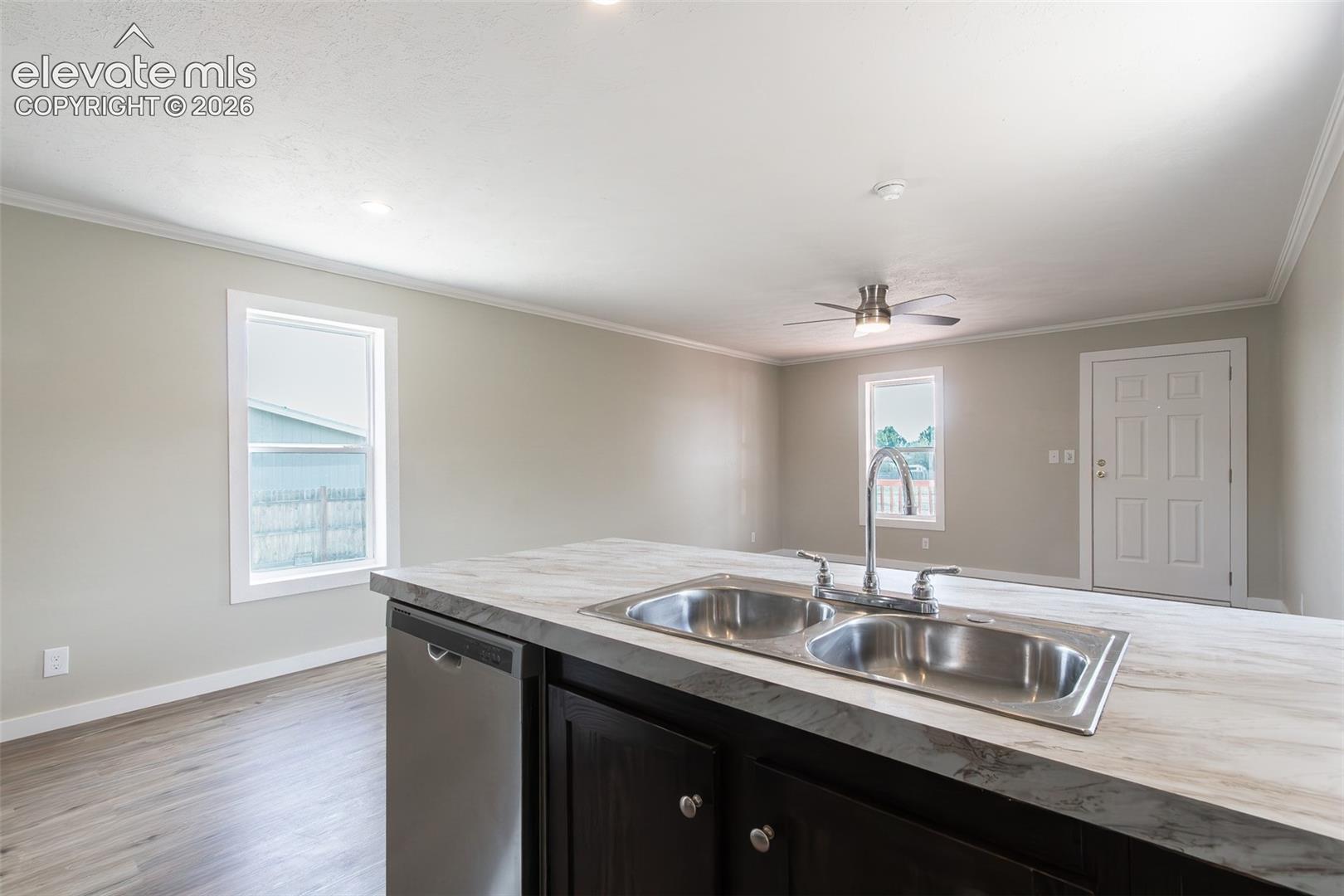Listing photo 8 for 177 E Cellini Drive
