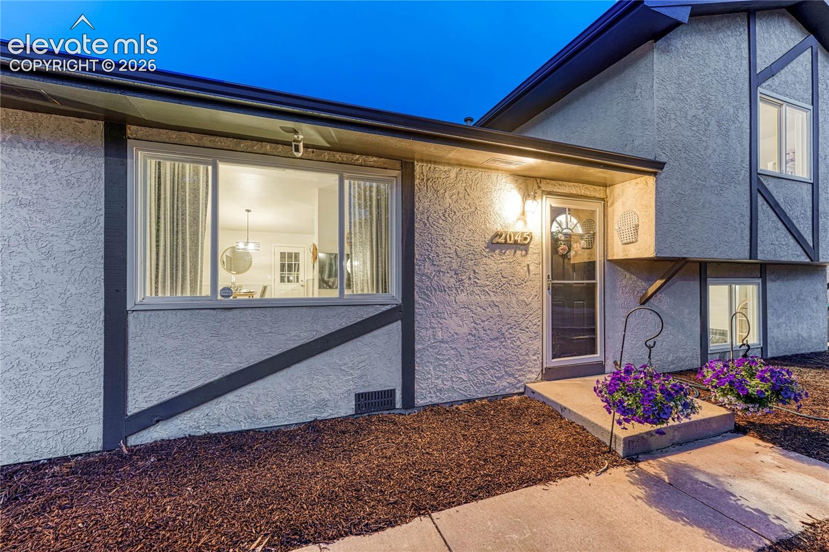 2045 Heathercrest Drive, photo 50