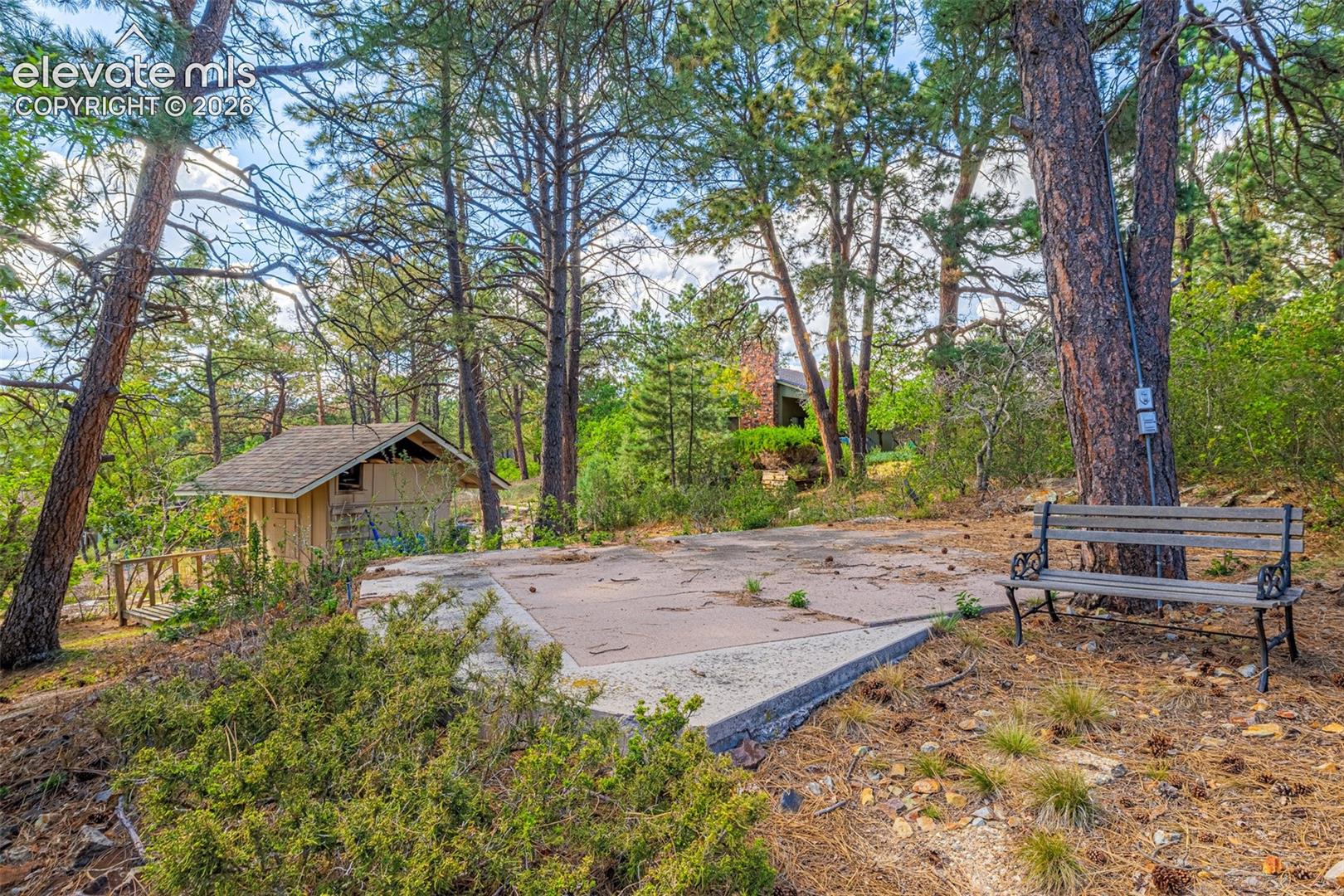 Listing photo 45 for 3510 David Lane