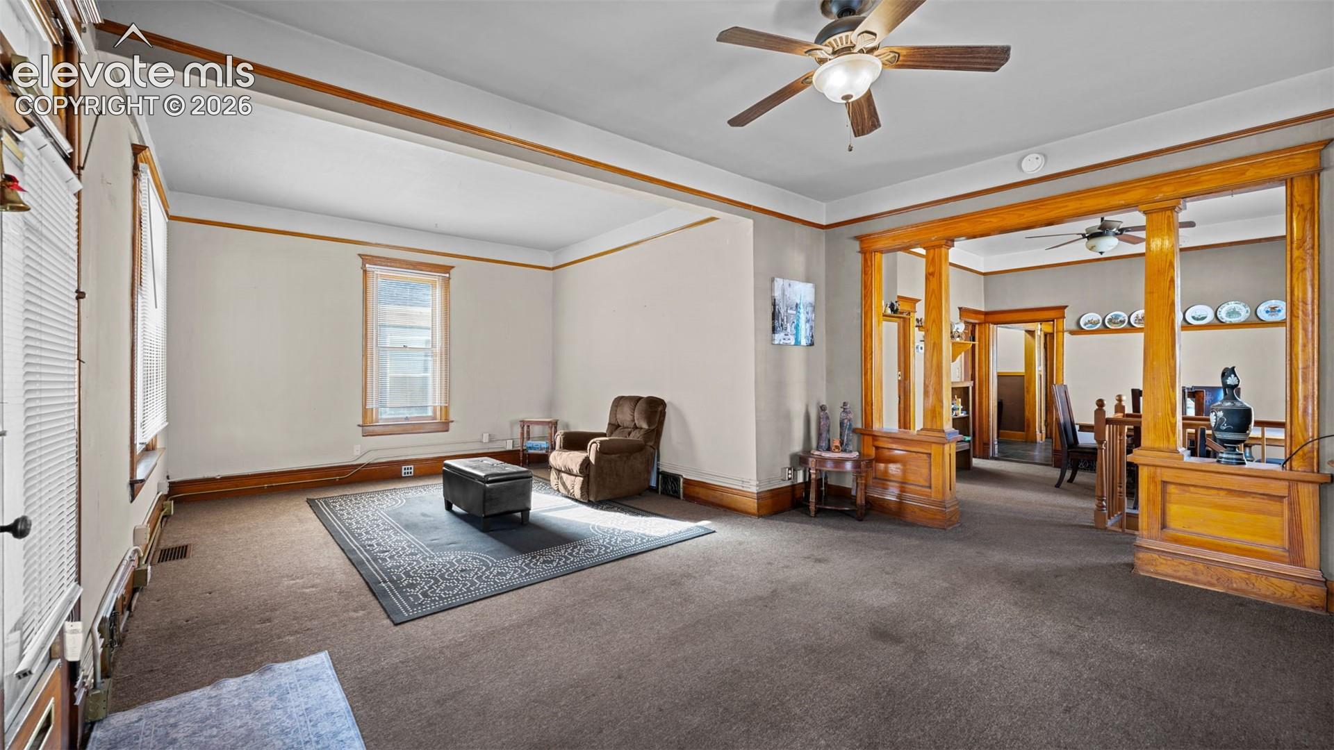 Listing photo 12 for 1919 W Colorado Avenue